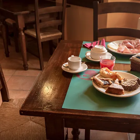 Il Giardino Dei Ciliegi Farmház